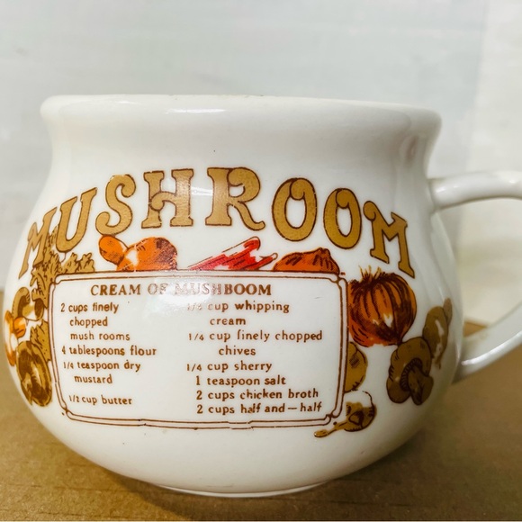 VTG Chicken Soup & Mushroom Soup Recipe Ceramic 4” W X 3 1/2” H Set Of One Each - Picture 3 of 6